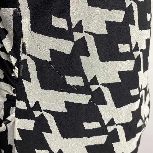 Diane Von Furstenberg silk lane houndstooth print dress - Picture 9 of 10